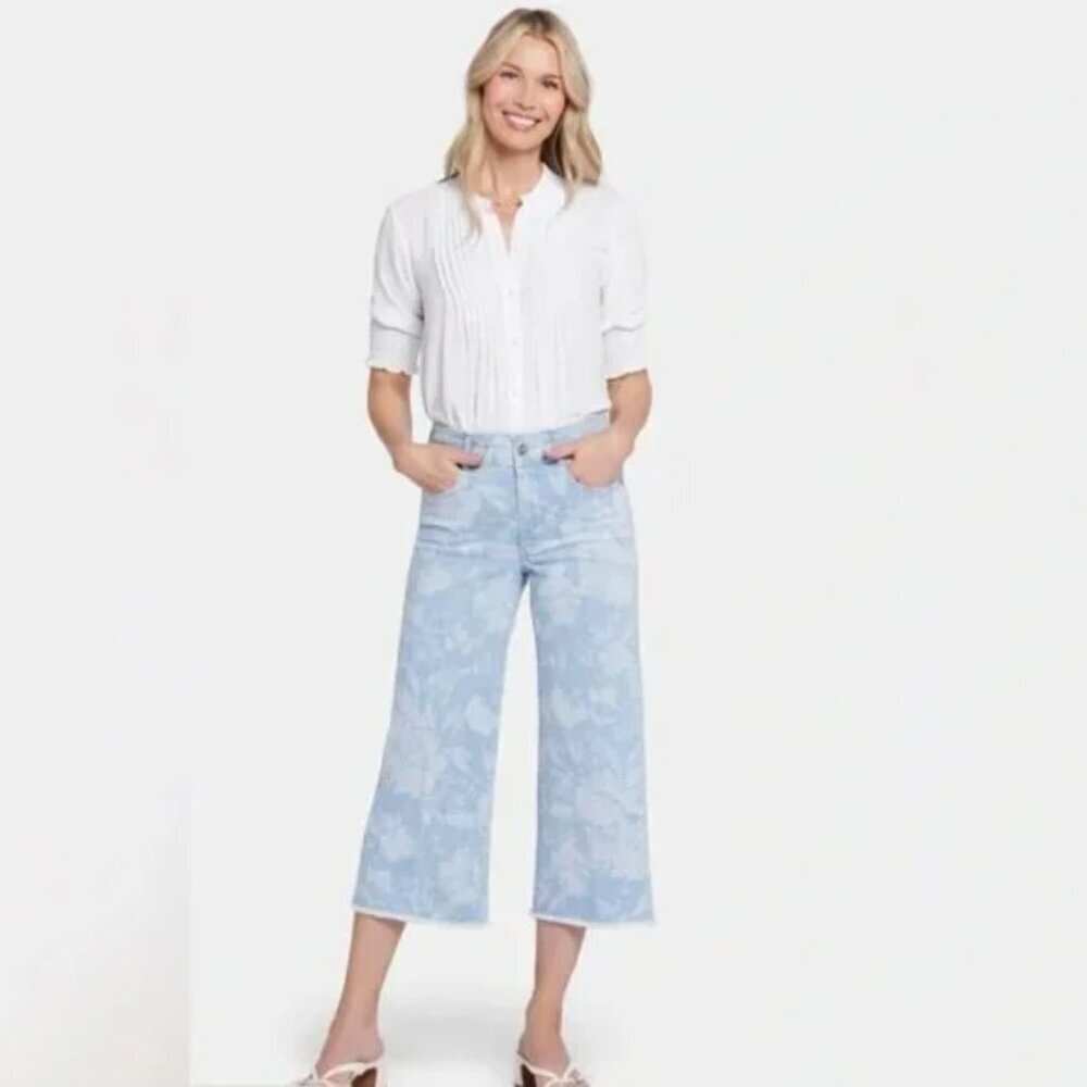 NYDJ Major Marian Annabella Print Capri Jean. Sz: 10